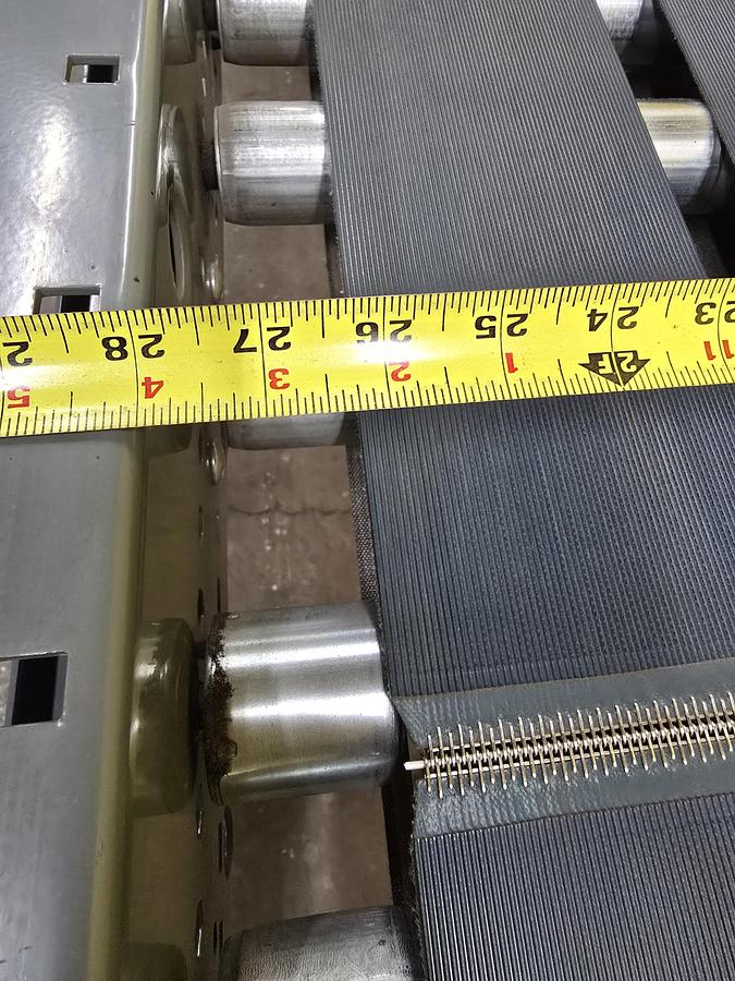 Used Intelligrated 28"bf x 35' MDR Belted Zero Pressure Incline Conveyor (#430)