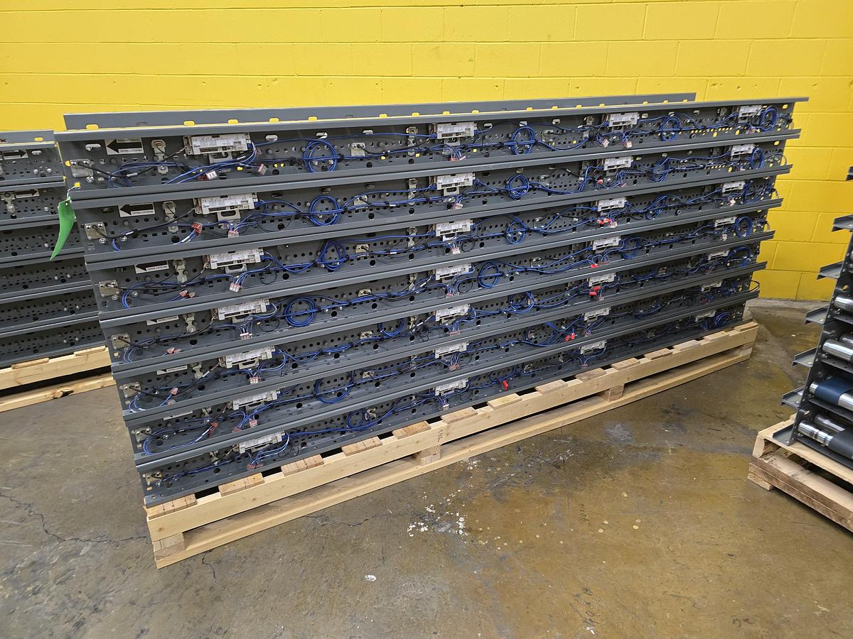 Used Intelligrated MDR Zero Pressure Accumulation Belted Zone Conveyor 22" x 10' (#412A)