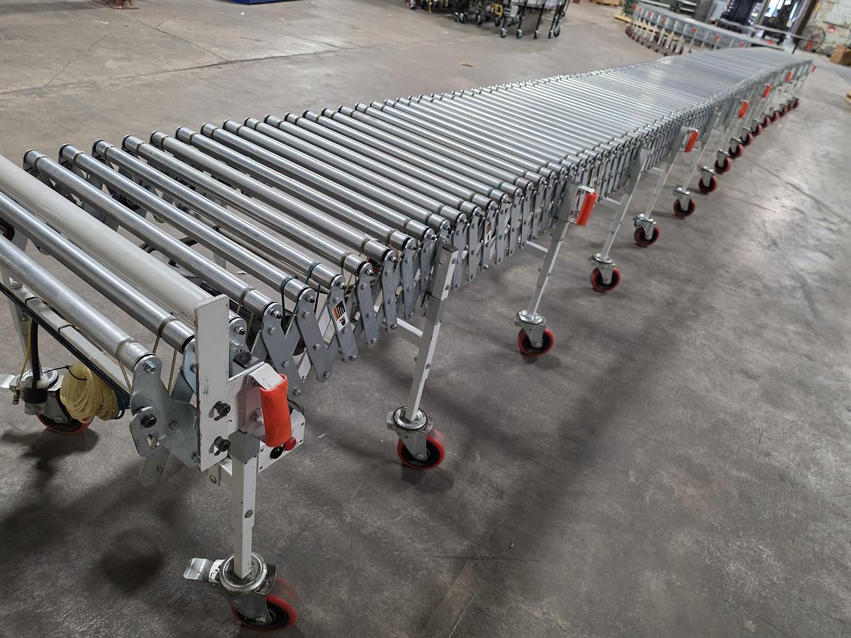 Used Roach Flexible Conveyor 30"x40' Zero pressure Accumulation (#709)