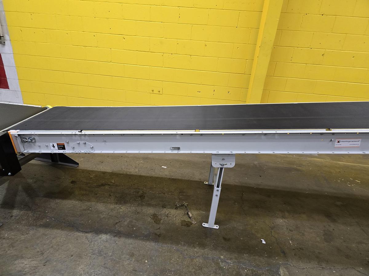 Used Intelligrated Roller Bed Incline / Decline Belt Conveyor 30.5" x 39'4" (#346)