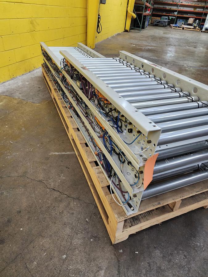 Used Intelligrated 22" x 40' MDR Zero Pressure Accumulation Conveyor (#299)