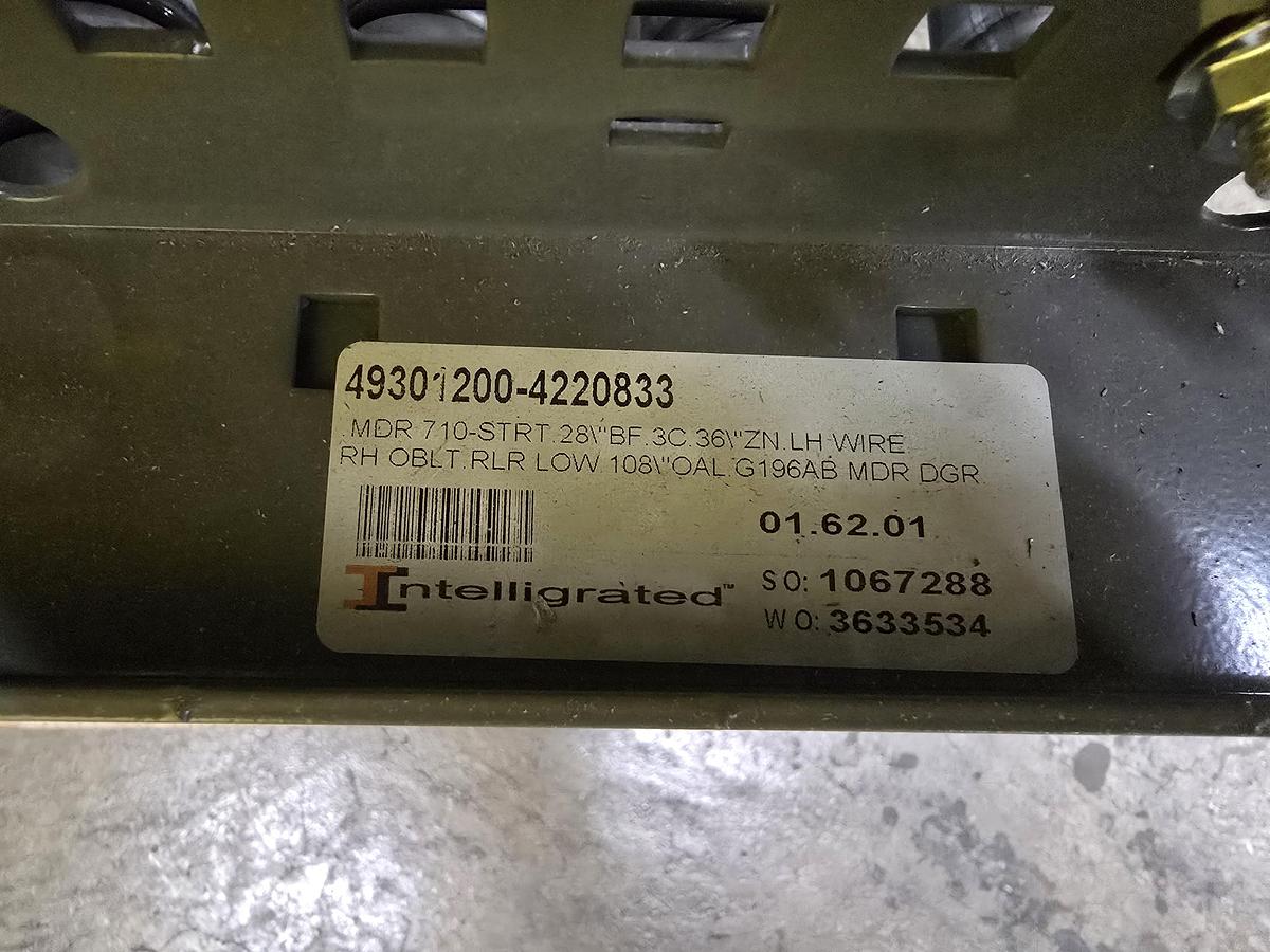 Used Intelligrated 28" x 42' MDR Zero Pressure Accumulation Conveyor (#609)