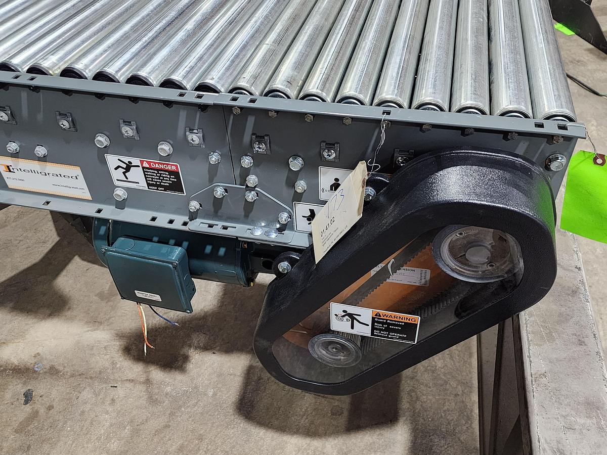 Used Intelligrated 24.5" Left Hand Powered Live Roller Spur (#14A)