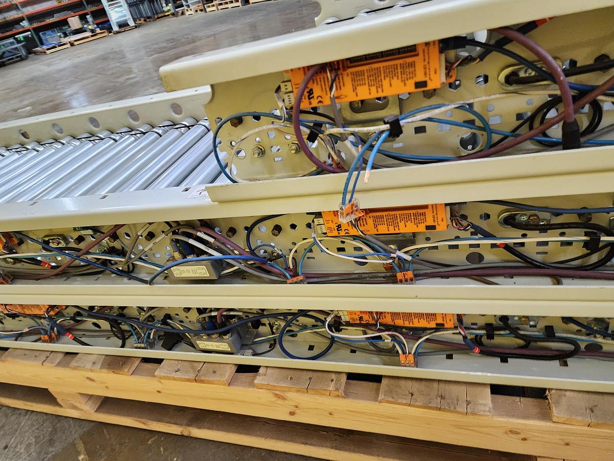Used Intelligrated 22" x 40' MDR Zero Pressure Accumulation Conveyor (#299)