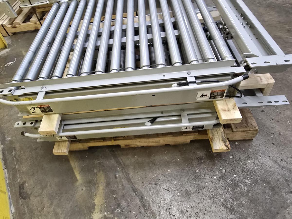 Used Hytrol 36" Lift Gate Conveyor (#591)
