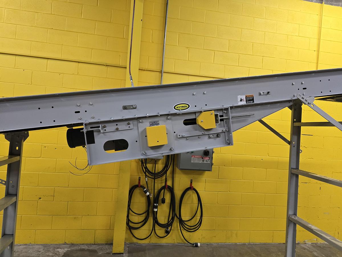 Used Hytrol TH Trash Line Belt Conveyor 34" x 144' w/ Elevation Change Hitch (#561)