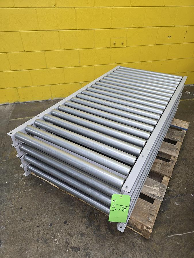 Used 30" x 20' Hytrol Gravity Conveyor (#578)