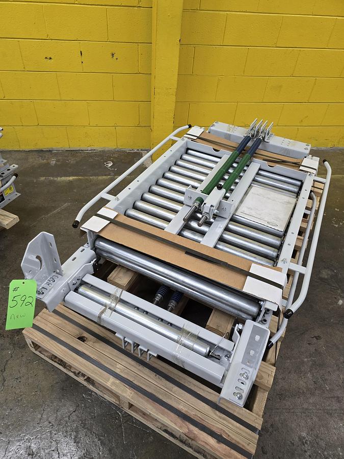 Hytrol 36" Lift Gate Conveyor (#592)