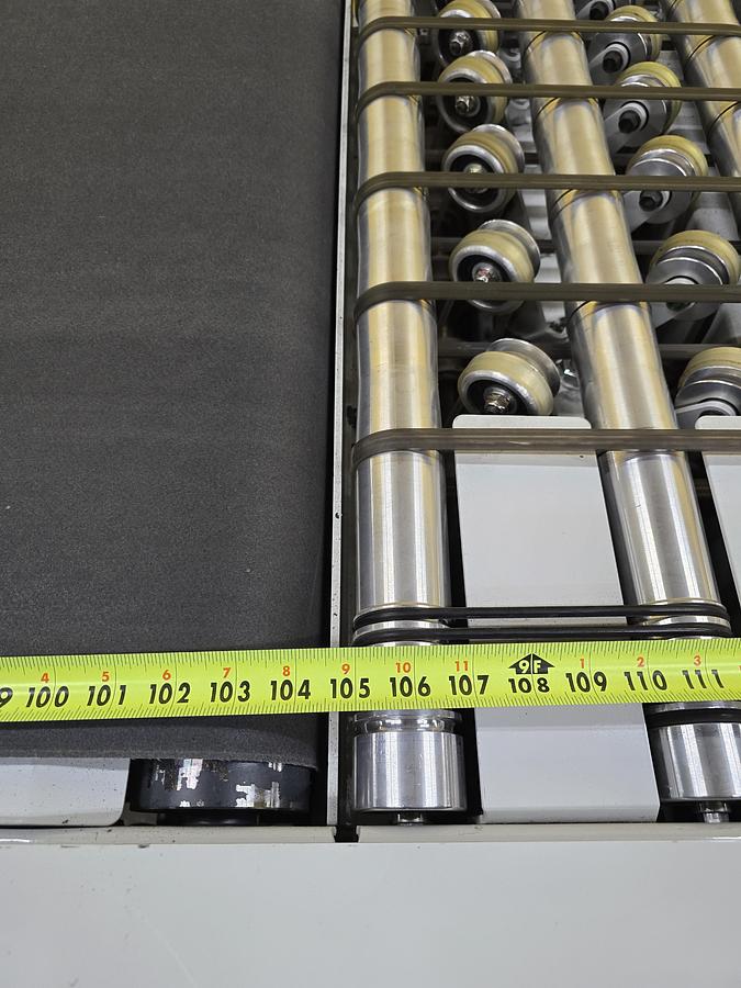 Used 2023 Intelligrated Roller Bed Belt Conveyor With 3 Diverters 28.5" x 44'4" (#372)