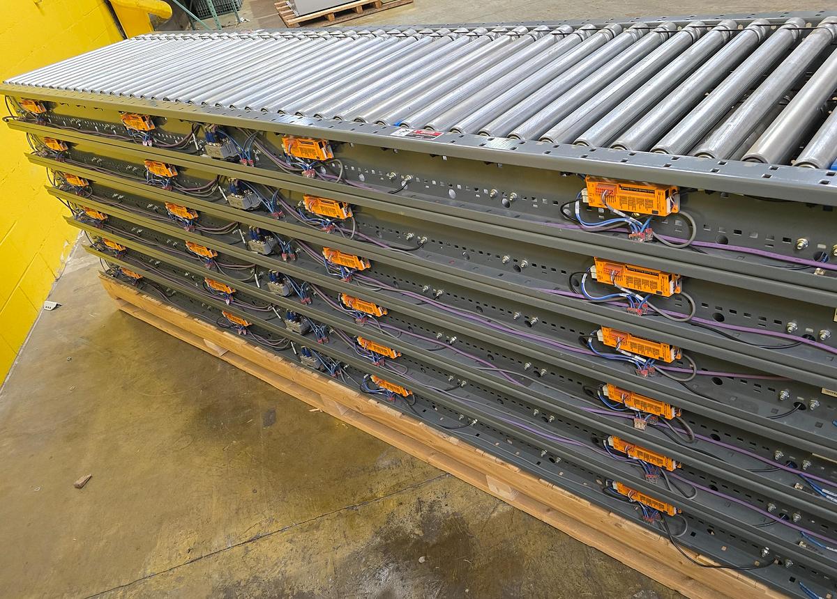 Used Intelligrated 28" x 48' MDR Zero Pressure Accumulation Conveyor (#611)