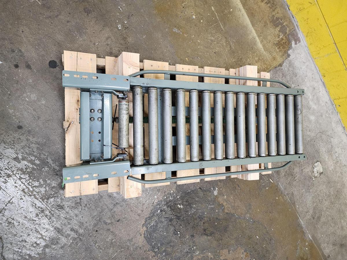 Used Hytrol 18" Lift Gate Conveyor (#730)