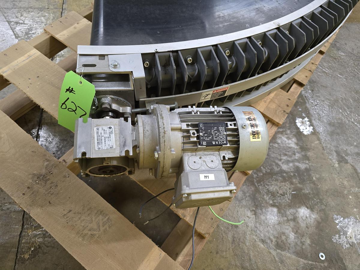 Used Transnorm 90 Degree Belted Curve Conveyor TS1500/100 20" Belt, 24" IR (#626)