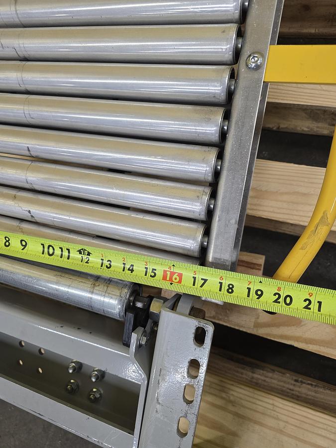 Used Hytrol 18" Lift Gate Conveyor (#638)