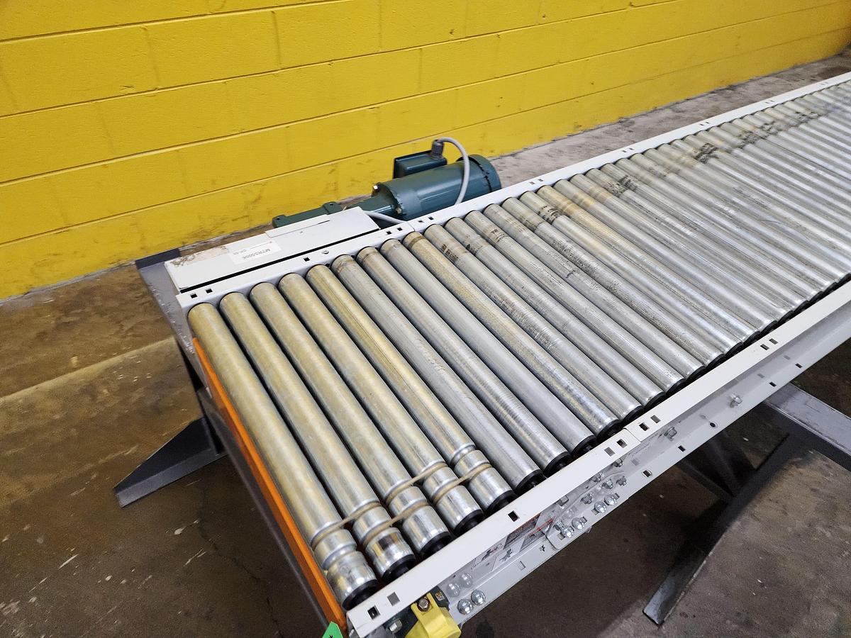 Used 2023 Intelligrated 24.5" x 15' Live Roller V-Belt Conveyor (#383)