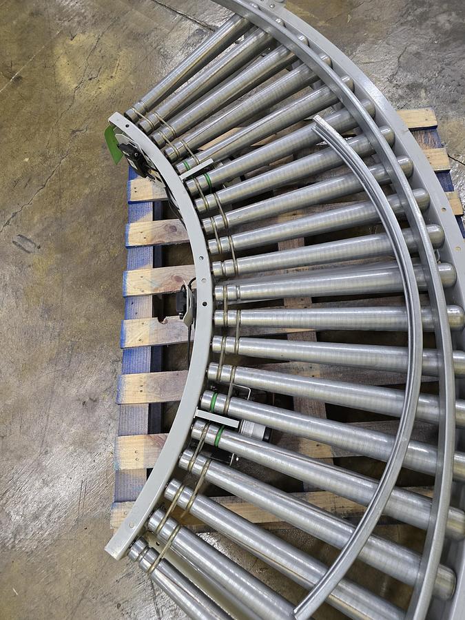 Used Hytrol 190E24EZC 24 volt Zero Pressure Accumulation Conveyor 90 Degree Curve 26" (#639)