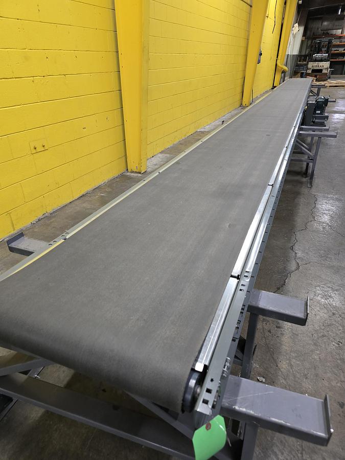 Intelligrated Slider Bed Belt Conveyor 30.5" x 39' NEW (#504)