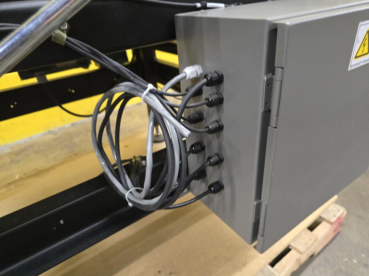 Used Mettler Toledo Checkweigher HC-FL 2 Piece 132# Max Conveyor Scale (#94)