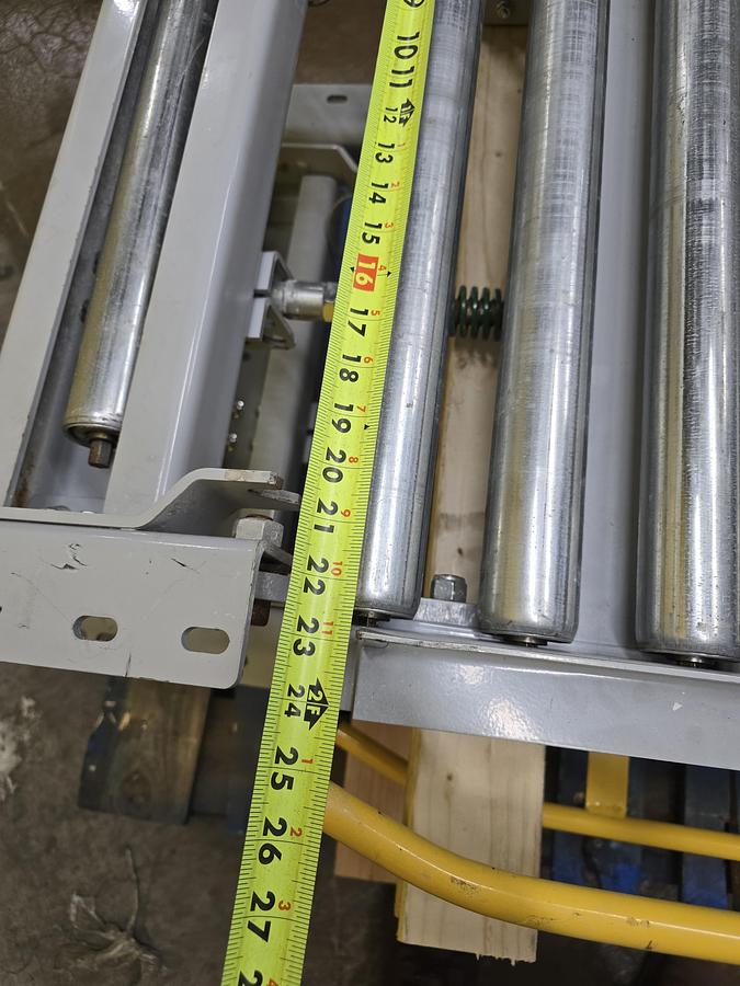 Used Hytrol MDR 24" Lift Gate Conveyor (#635)