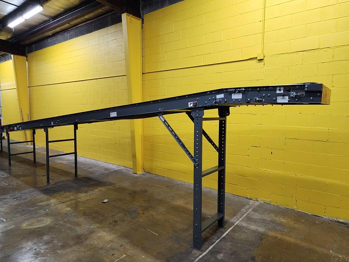 New Intelligrated Slider Bed Incline/Decline Belt Conveyor 30.5" x 45