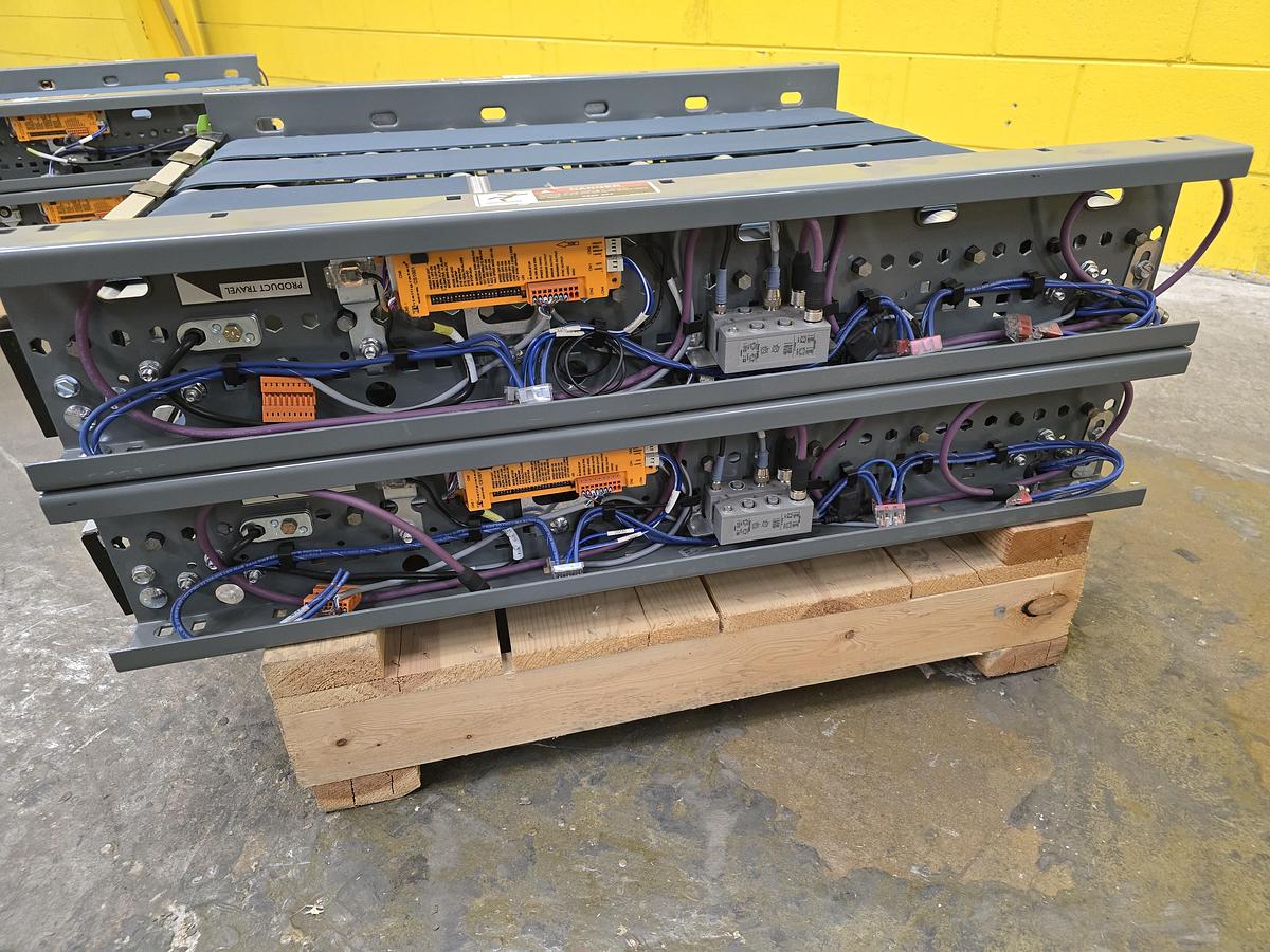 Used Intelligrated 28" x 36" MDR Belted Zero Pressure Accumulation Conveyor (#615)