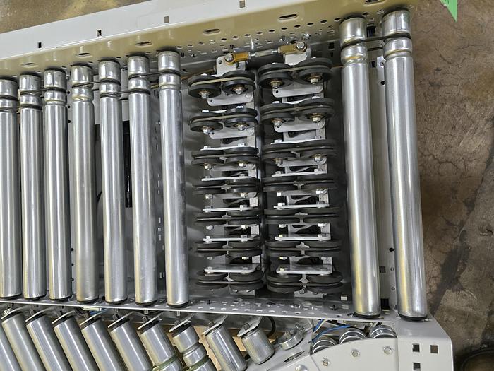 Used 2023 Intelligrated Zero Pressure MDR 710 Roller Conveyor RH DIVERT (#293)