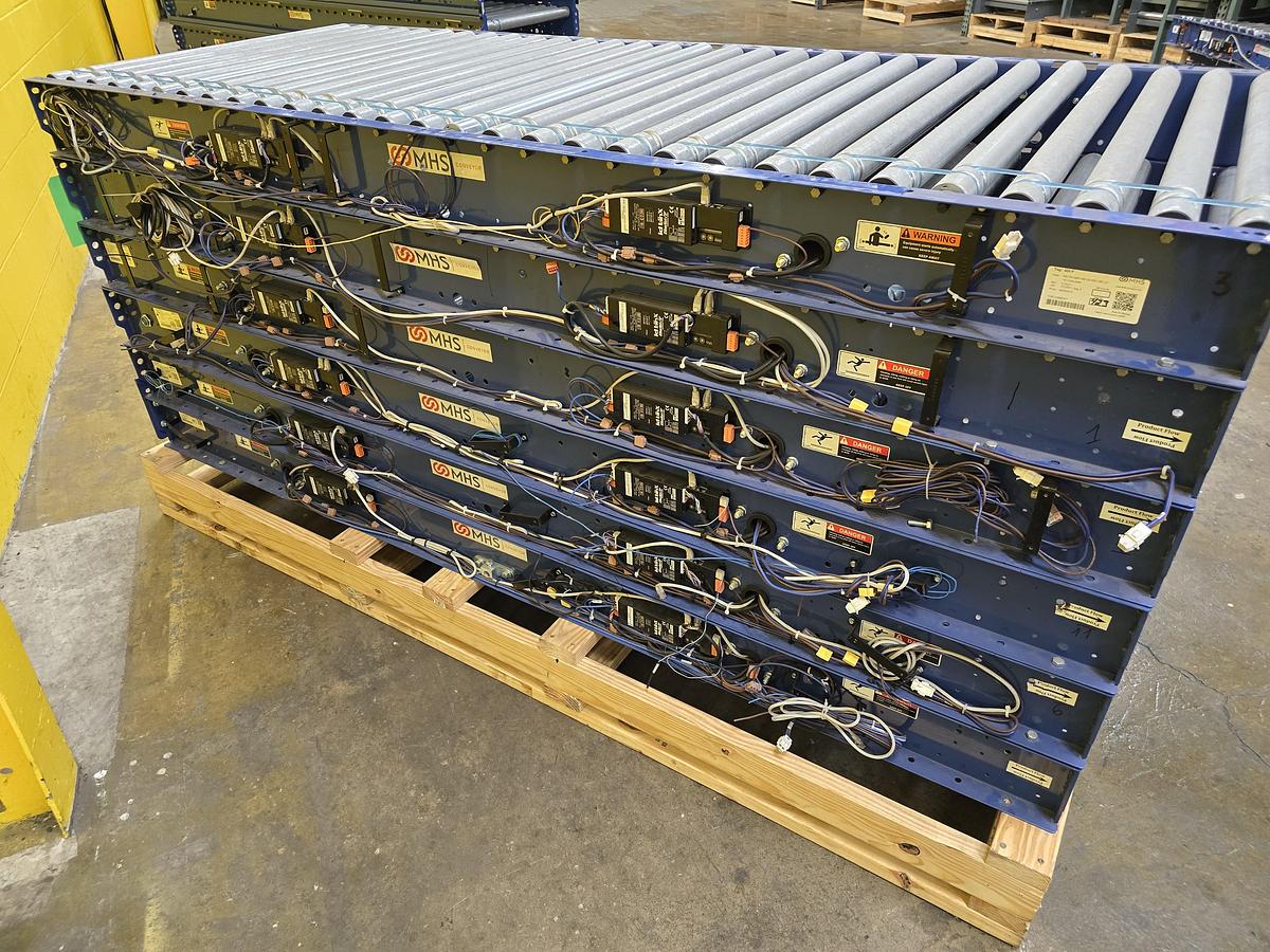 Used MHS Itoh Denki 37.5" x 37.5' MDR Zero Pressure Accumulation Roller Conveyor (#278)