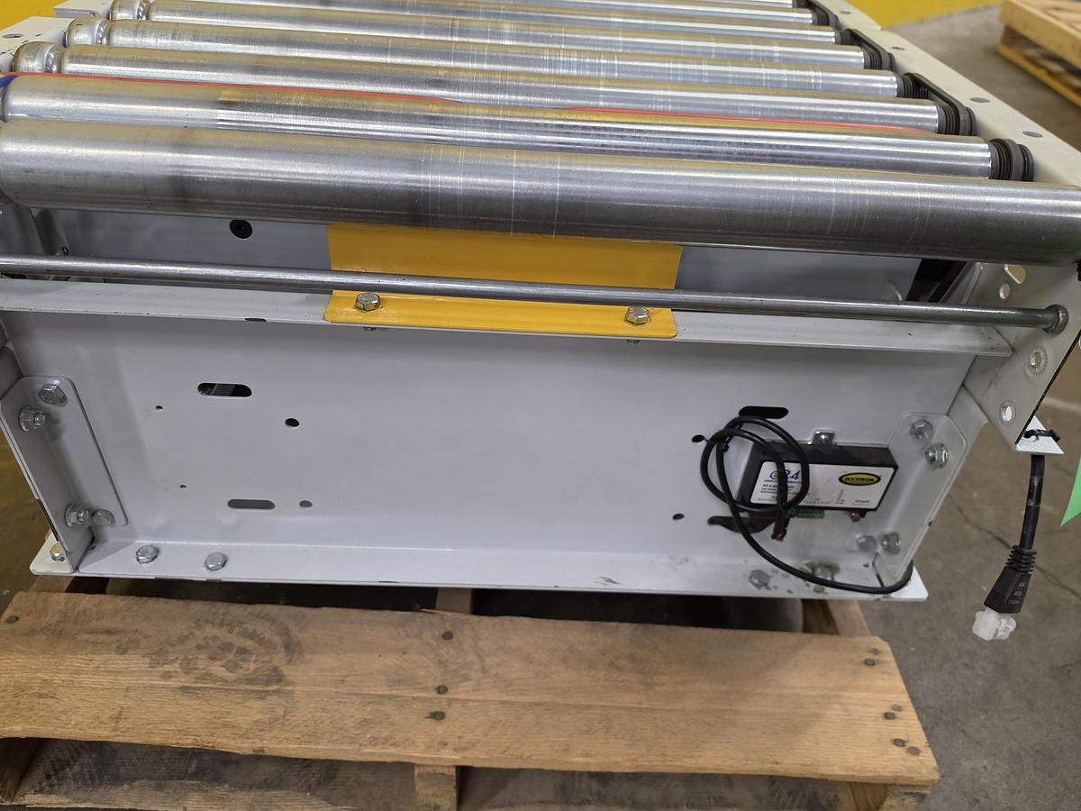 Used Hytrol 190E24EZ 24 volt 90 Degree Pop Up Divert Transfer Conveyor (#696)