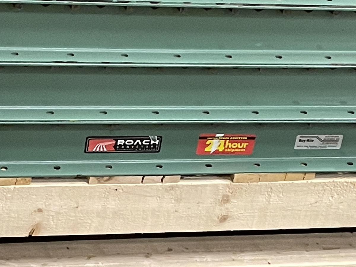 Used 30" x 33' Roach Gravity Conveyor (#254)