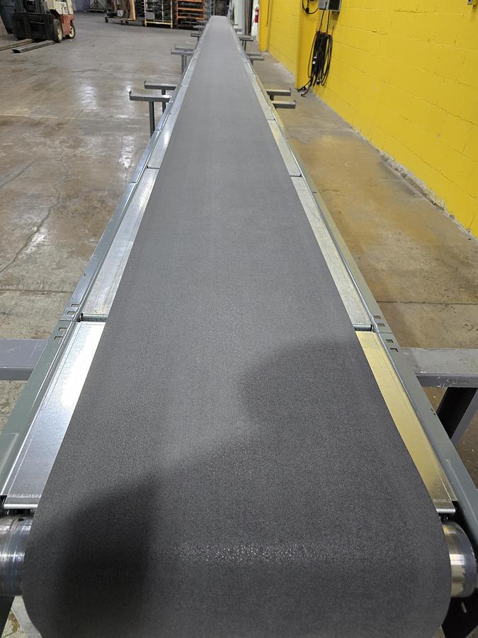 Used Intelligrated Slider Bed Belt Conveyor 24.5" x 63' (#485)