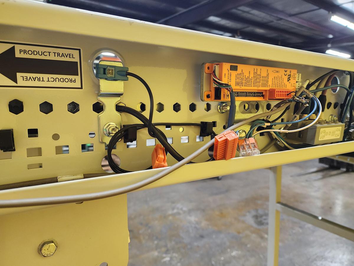 Used 2023 Intelligrated 22"bf x 20' MDR Belted Zero Pressure Incline/Decline Conveyor (#314) 5 Avail.