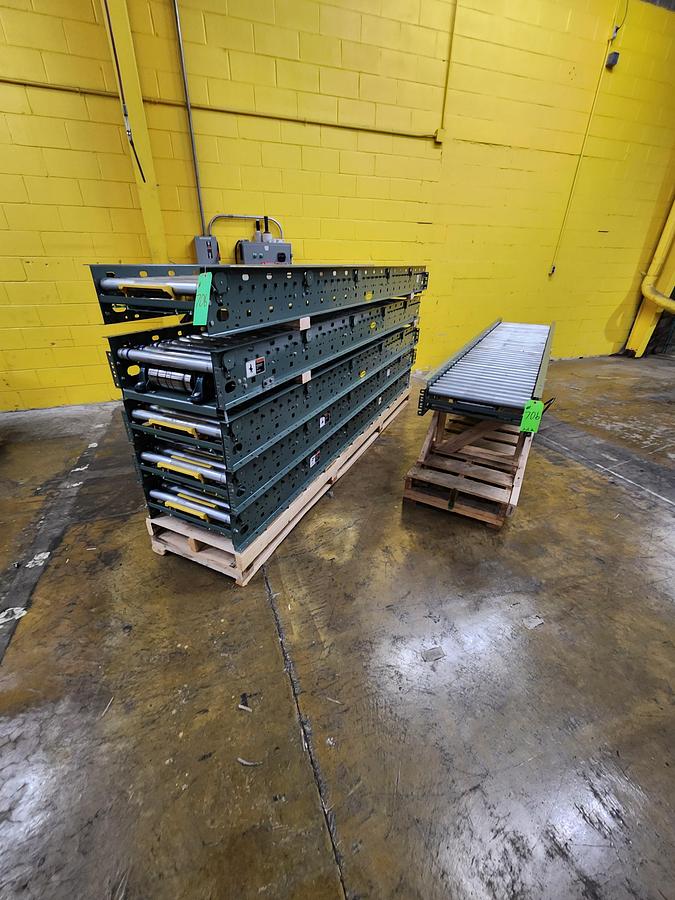 Used Hytrol ABEZ Zero Pressure Accumulation Roller Conveyor 24" x 60' (#706)