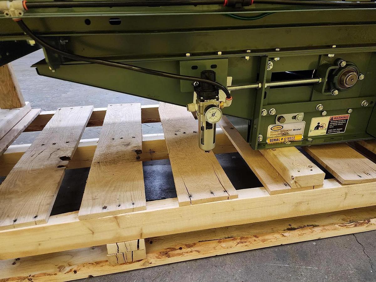 Used Hytrol ABEZ Zero Pressure Accumulation Roller Conveyor 24" x 45' (#195)