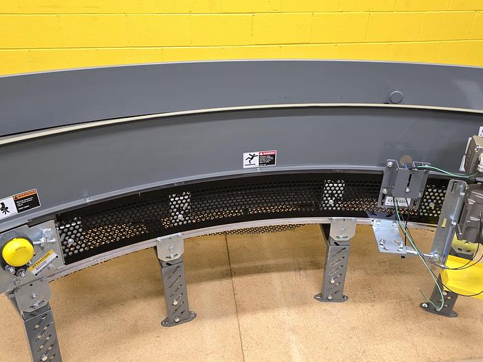 Used Transnorm 63 Degree Belted Curve Conveyor TS1500/140 V2 27" Belt, 67" IR (#402)