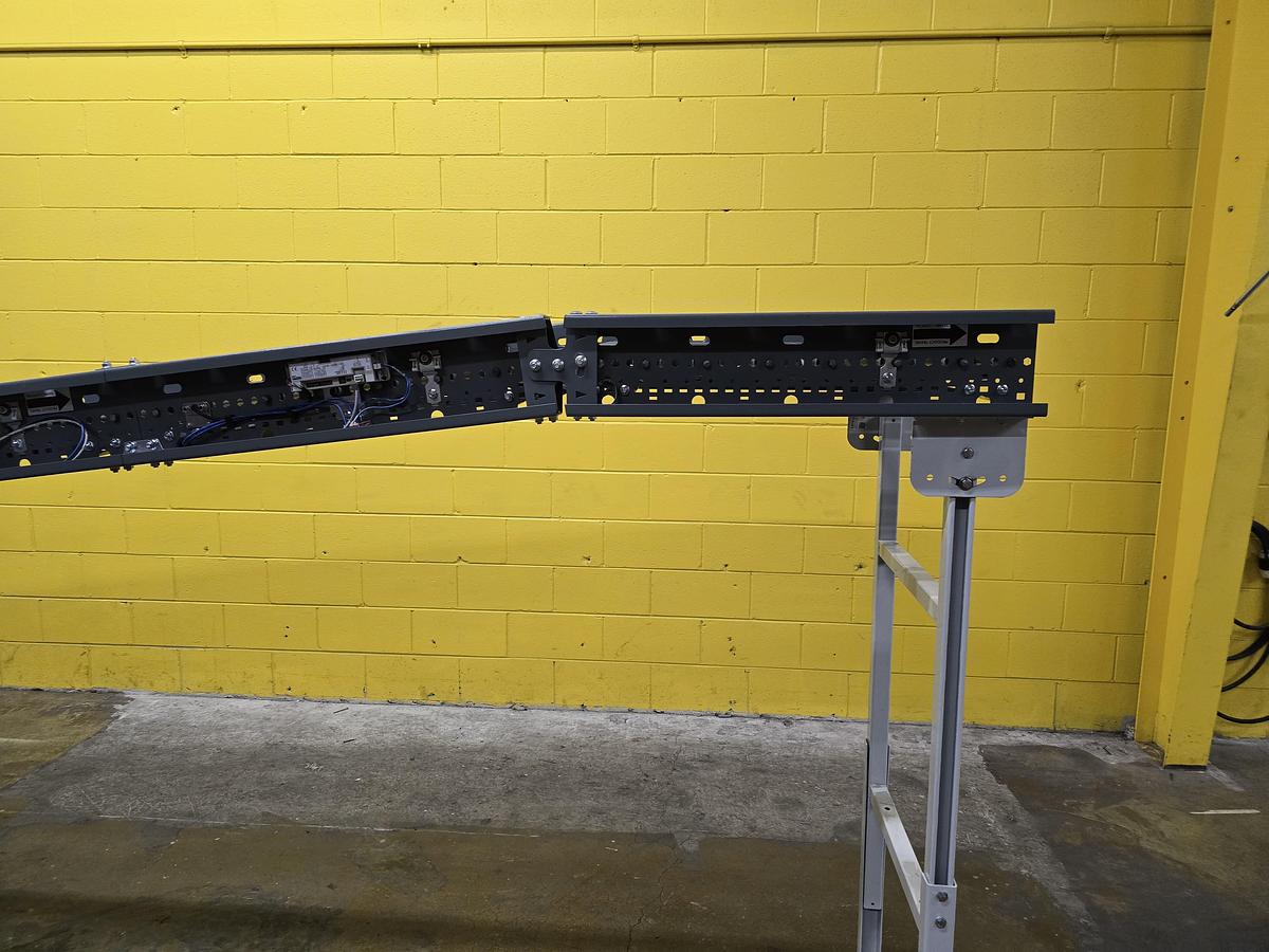 Used Intelligrated 22" x 27.5' MDR Belted Zero Pressure Incline Conveyor (#442)