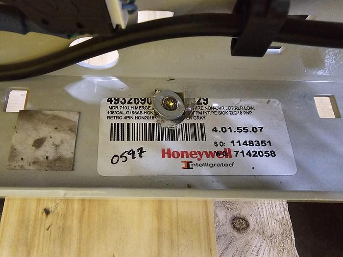 Used 2023 Intelligrated Zero Pressure MDR 710 Roller Conveyor MERGE