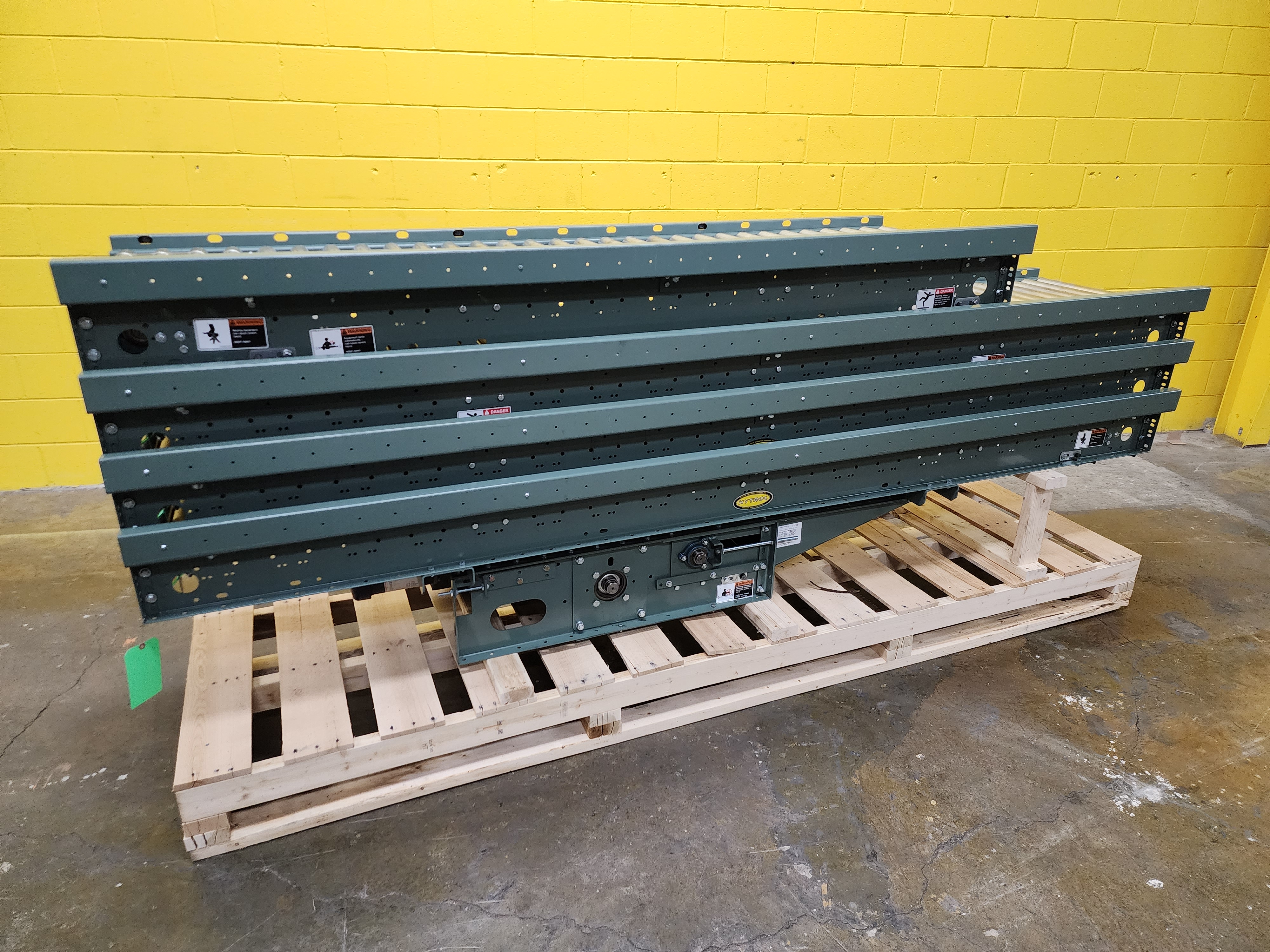 Used Hytrol ABEZ Zero Pressure Accumulation Roller Conveyor 24" x 37'6" (#190)