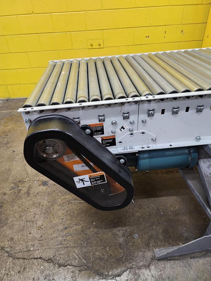 Used Intelligrated 30.5" x 18' Live Roller V-Belt Conveyor (#347)