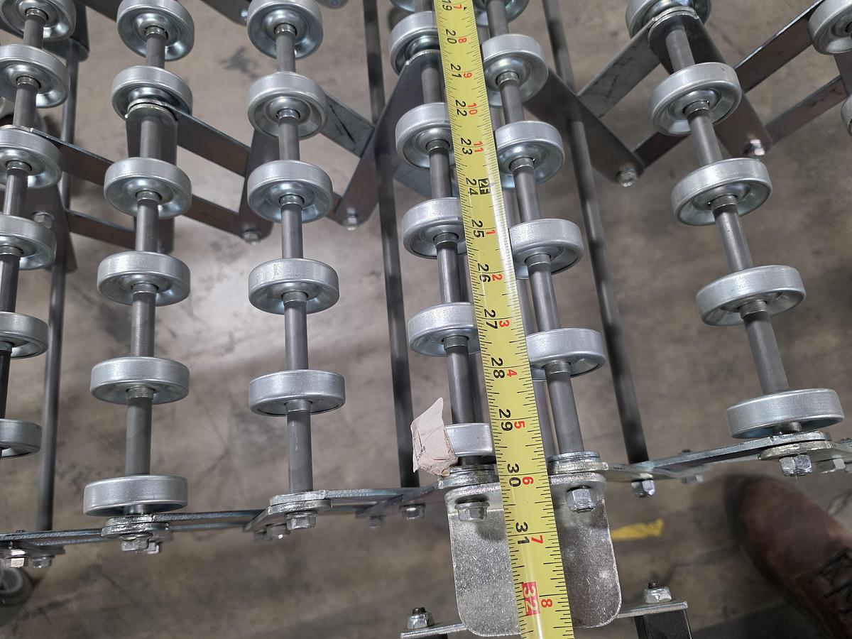 Used Roach Flexible Conveyor 30"x40' Live Roller (#709)