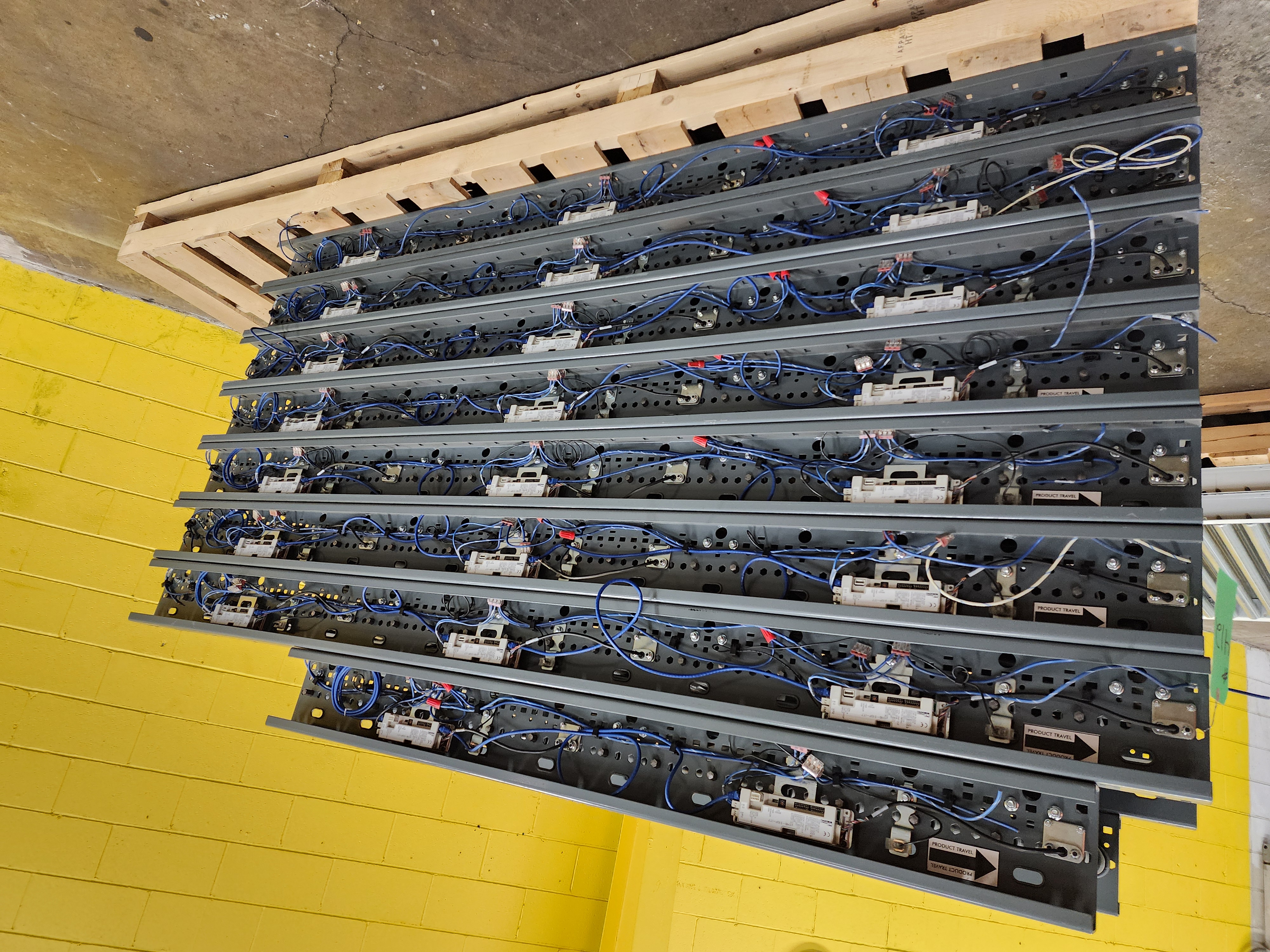Used Intelligrated MDR Zero Pressure Accumulation Belted Zone Conveyor 22" x 57'6" (#412C)