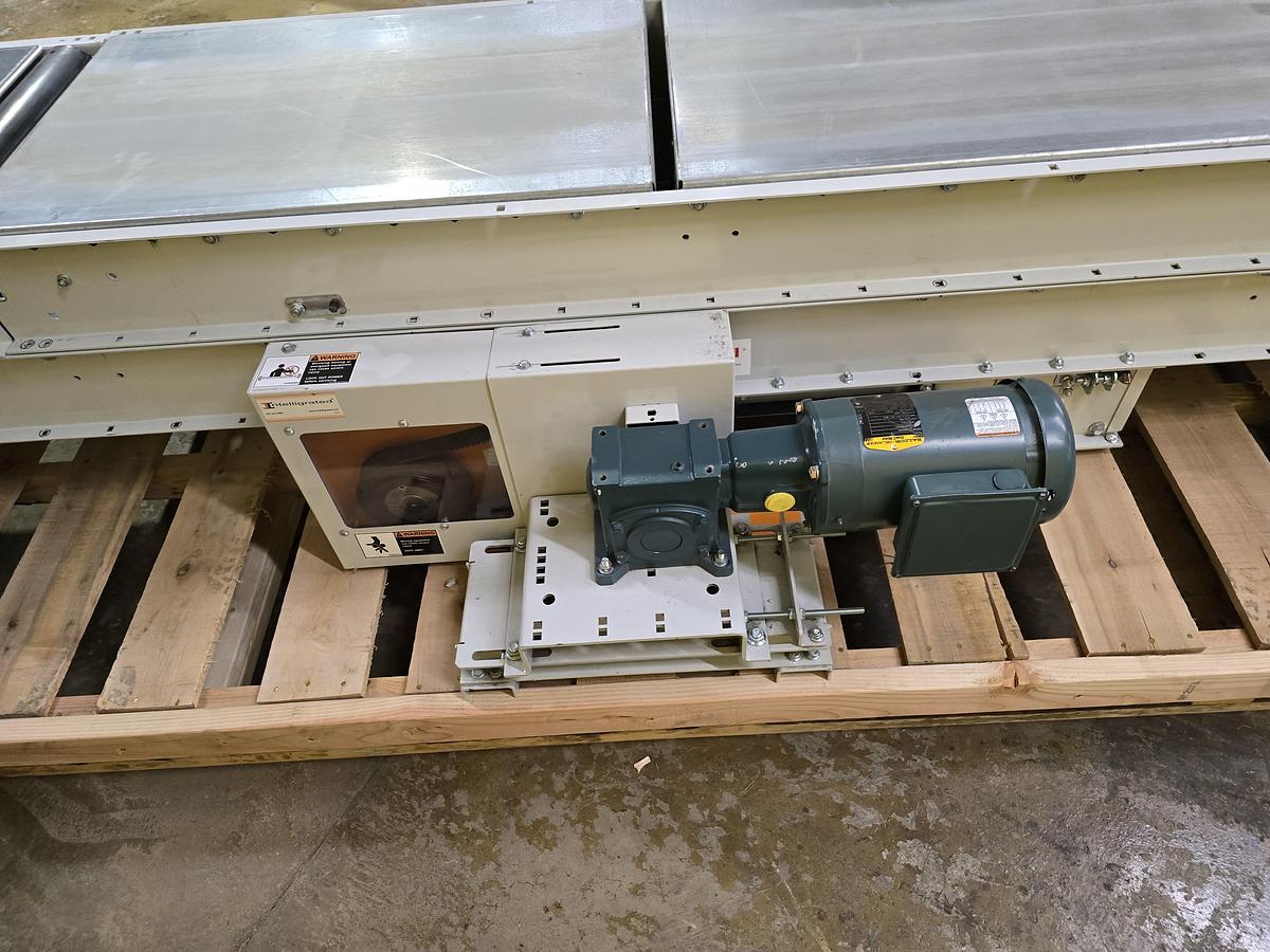 Used Intelligrated Slider Bed Belt Conveyor 24.5" x 24' (#548)