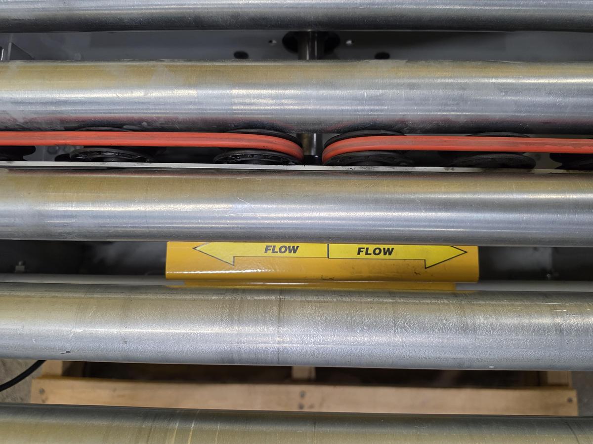 Used Hytrol 190E24EZ 24 volt 90 Degree Pop Up Divert Transfer Conveyor (#695)