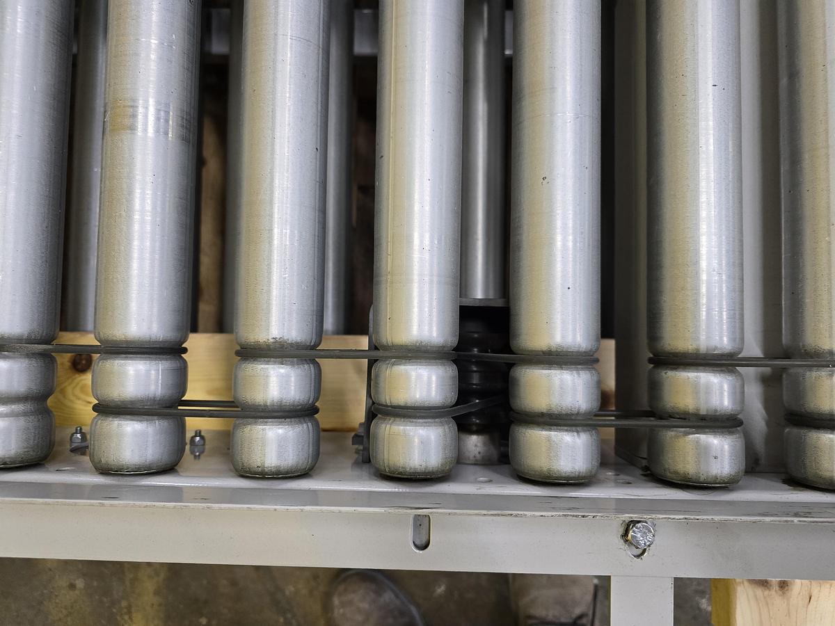Used Hytrol 36" Lift Gate Conveyor (#591)