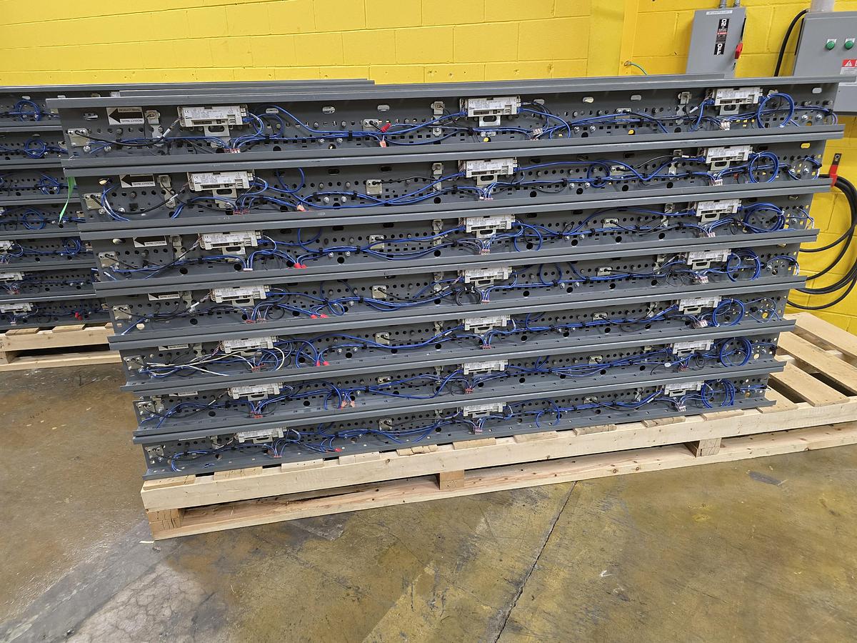 Used Intelligrated MDR Zero Pressure Accumulation Belted Zone Conveyor 22" x 50' (#412B)