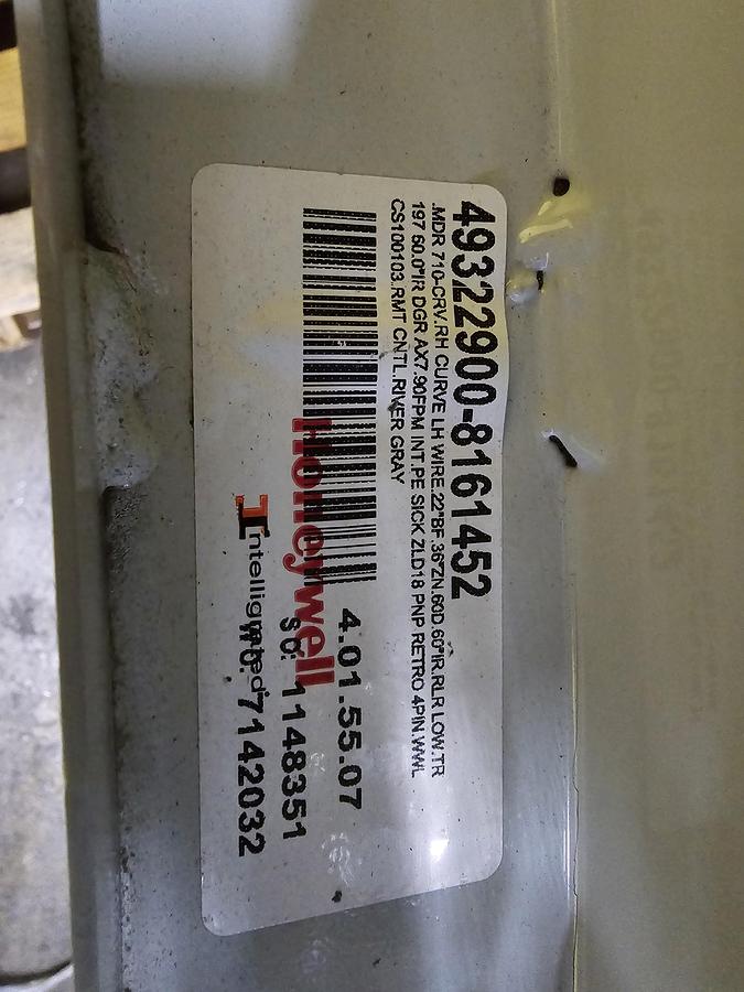 Used Intelligrated 28" Zero Pressure MDR 60 Degree Roller Curve Conveyor (#307)