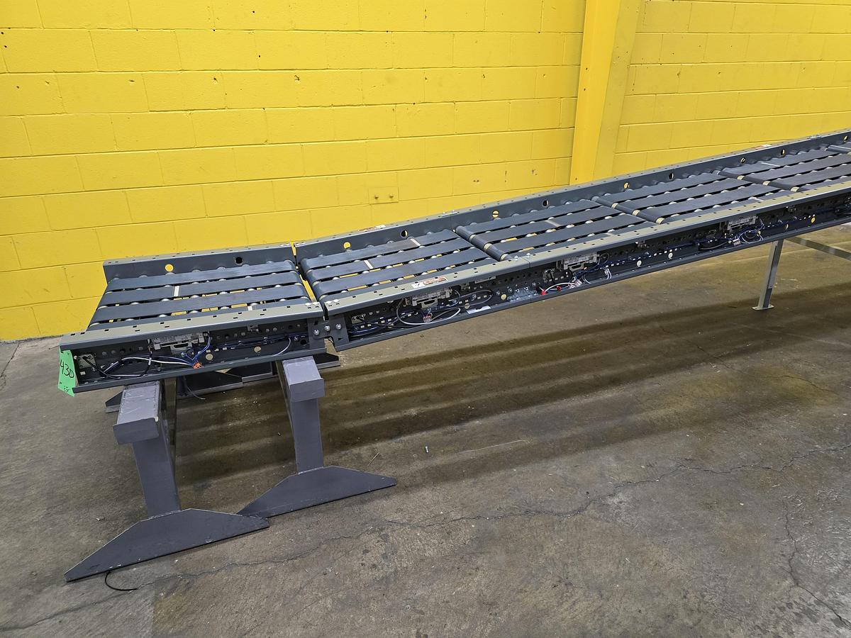Used Intelligrated 28"bf x 35' MDR Belted Zero Pressure Incline Conveyor (#430)