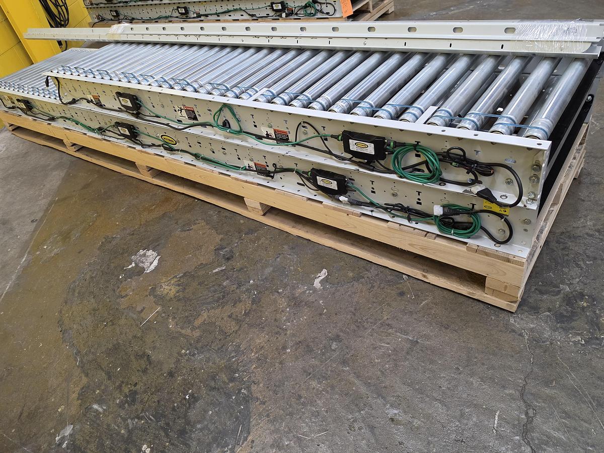 Used Hytrol 190E24EZ E24 Zero Pressure Roller Conveyor 30" x 20' (#678)