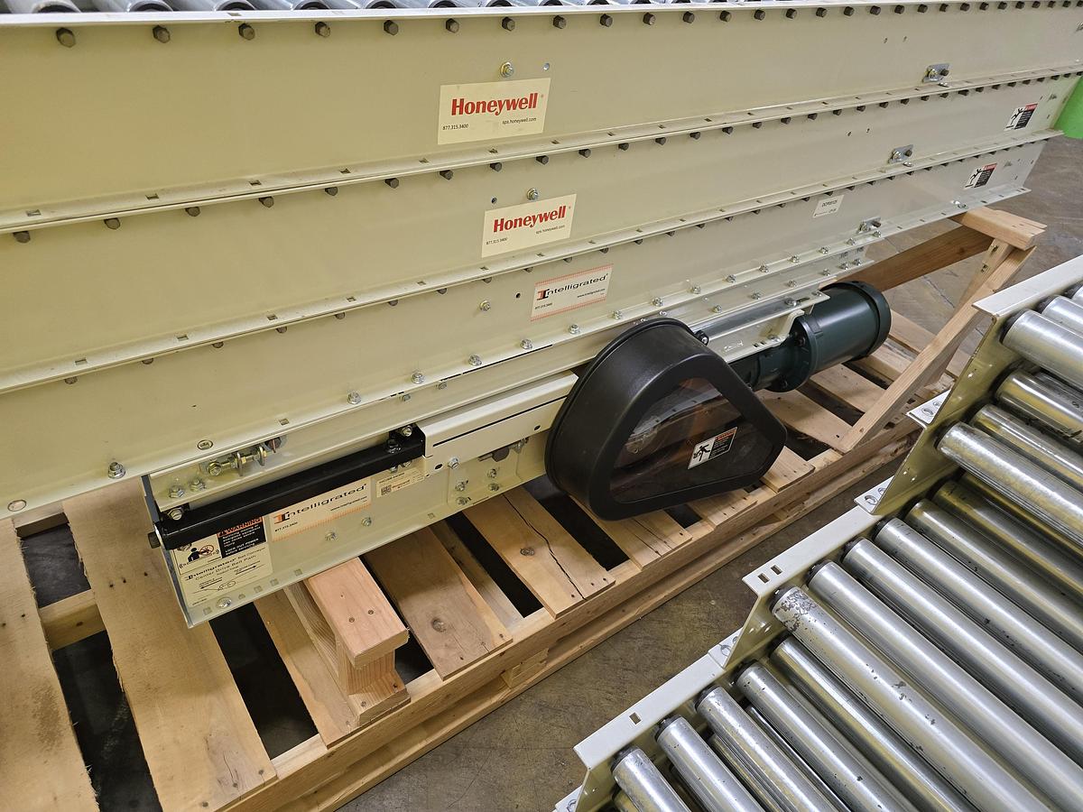 Used Intelligrated Roller Bed Belt Conveyor 31.5" x 83'8" (#550)