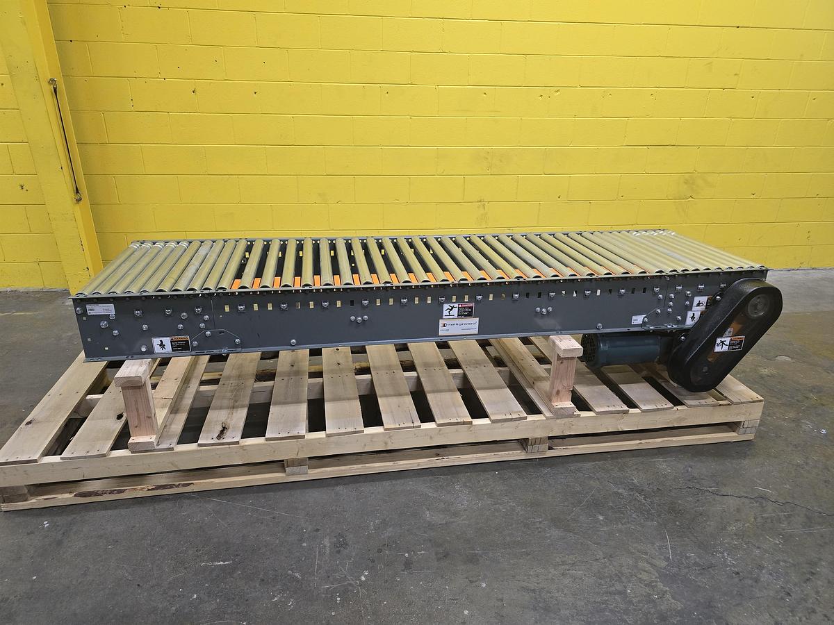 2018 Intelligrated 30.5"w x 9' Live Roller V-Belt Conveyor (526)