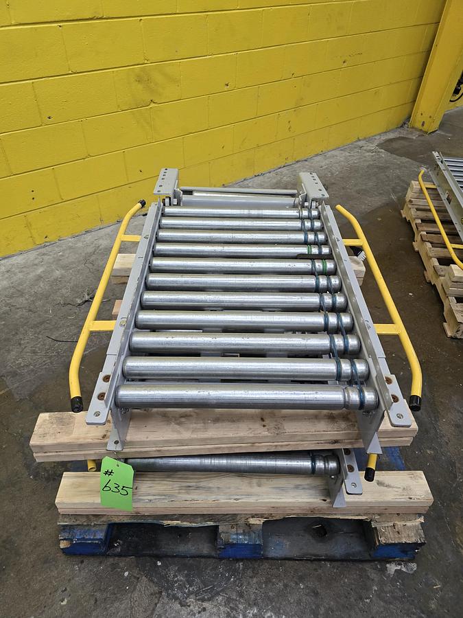 Used Hytrol MDR 24" Lift Gate Conveyor (#635)