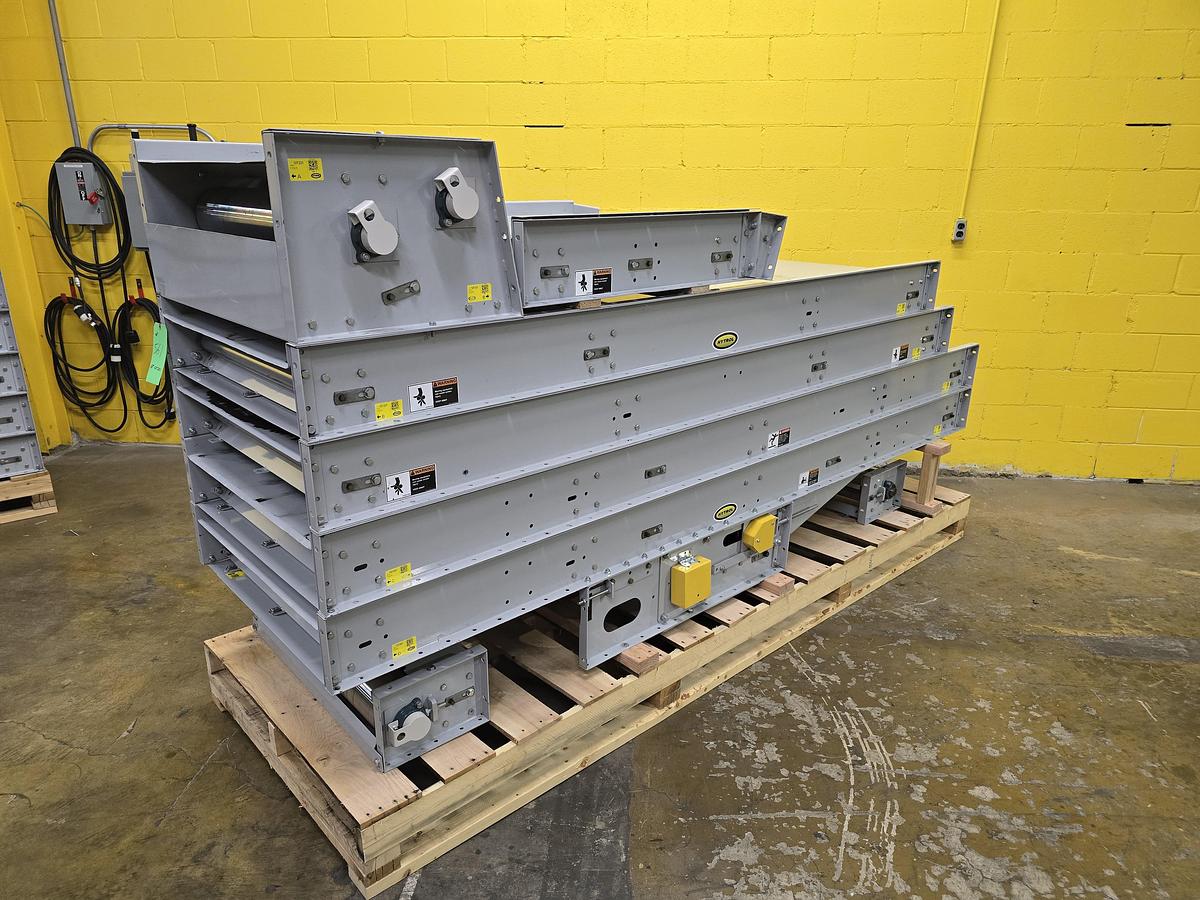 Used Hytrol TH Trash Line Belt Conveyor 34" x 44' w/ Elevation Change Hitch (#561)